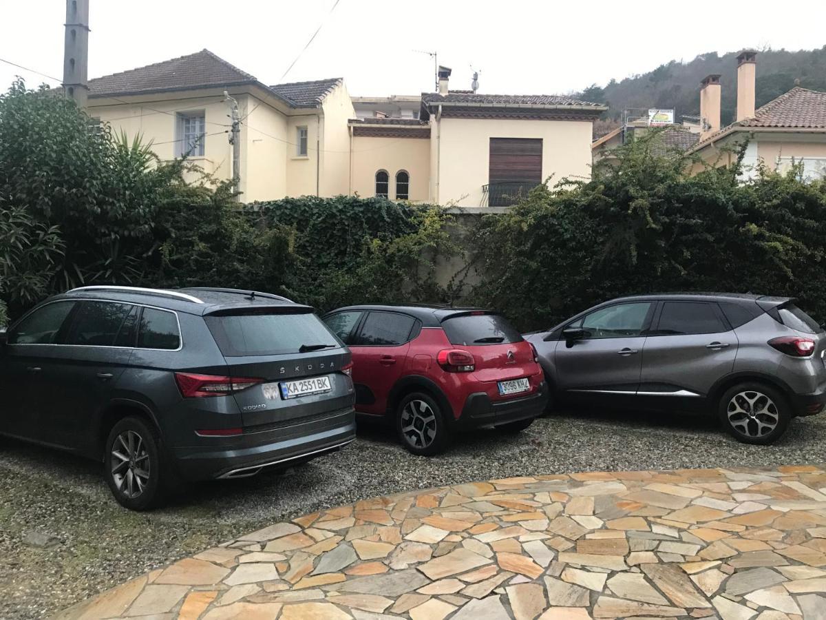 Hebergements A La Rive: Accueil Chaleureux et Paiement Flexible Amelie-les-Bains-Palalda Exterior photo